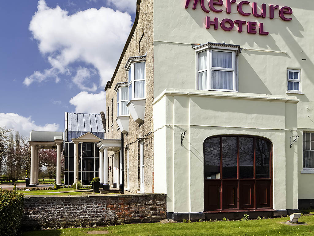 Mercure York Fairfield Manor Hotel - Image 3