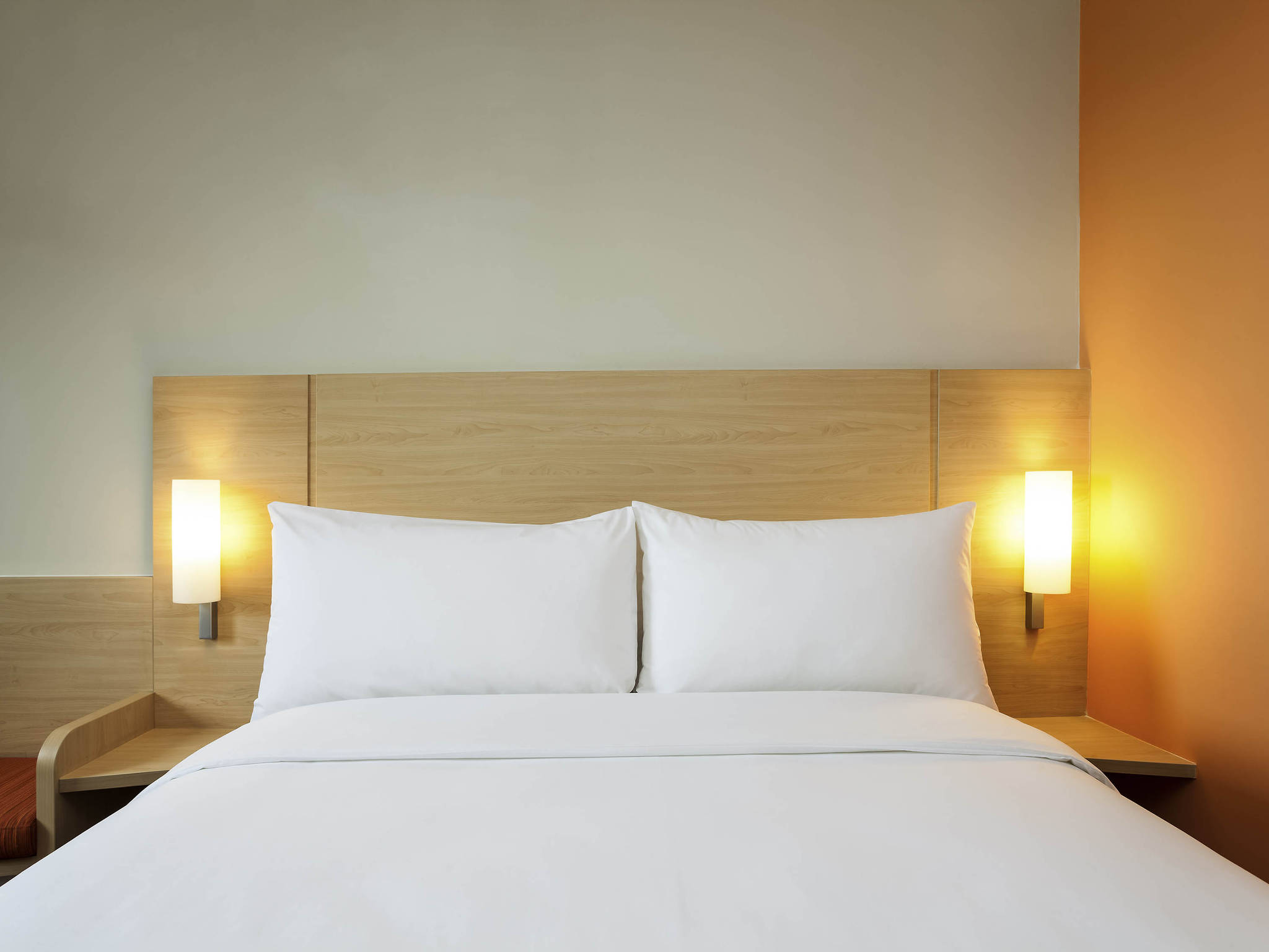 Ибис тур. Hotel Terdekat dari House of Bastidas.