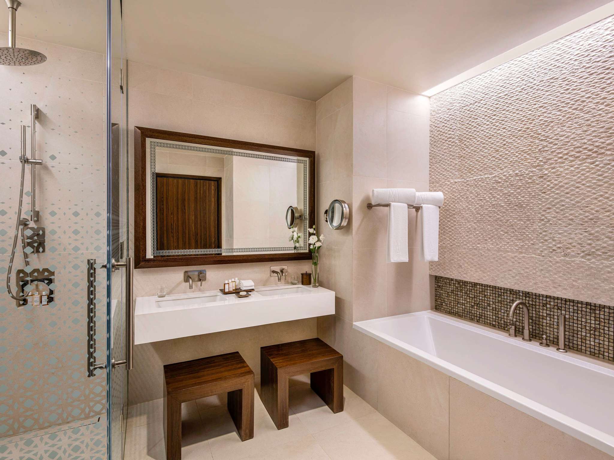 Photo - Alwadi Hotel Doha - MGallery Collection