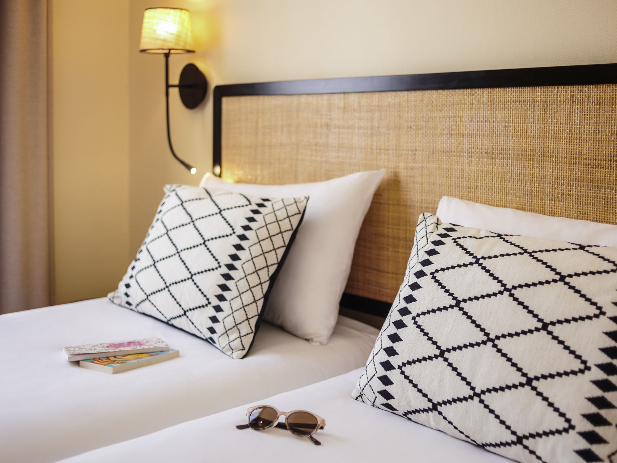 Foto - Ibis Styles Nantes Centre Place Graslin