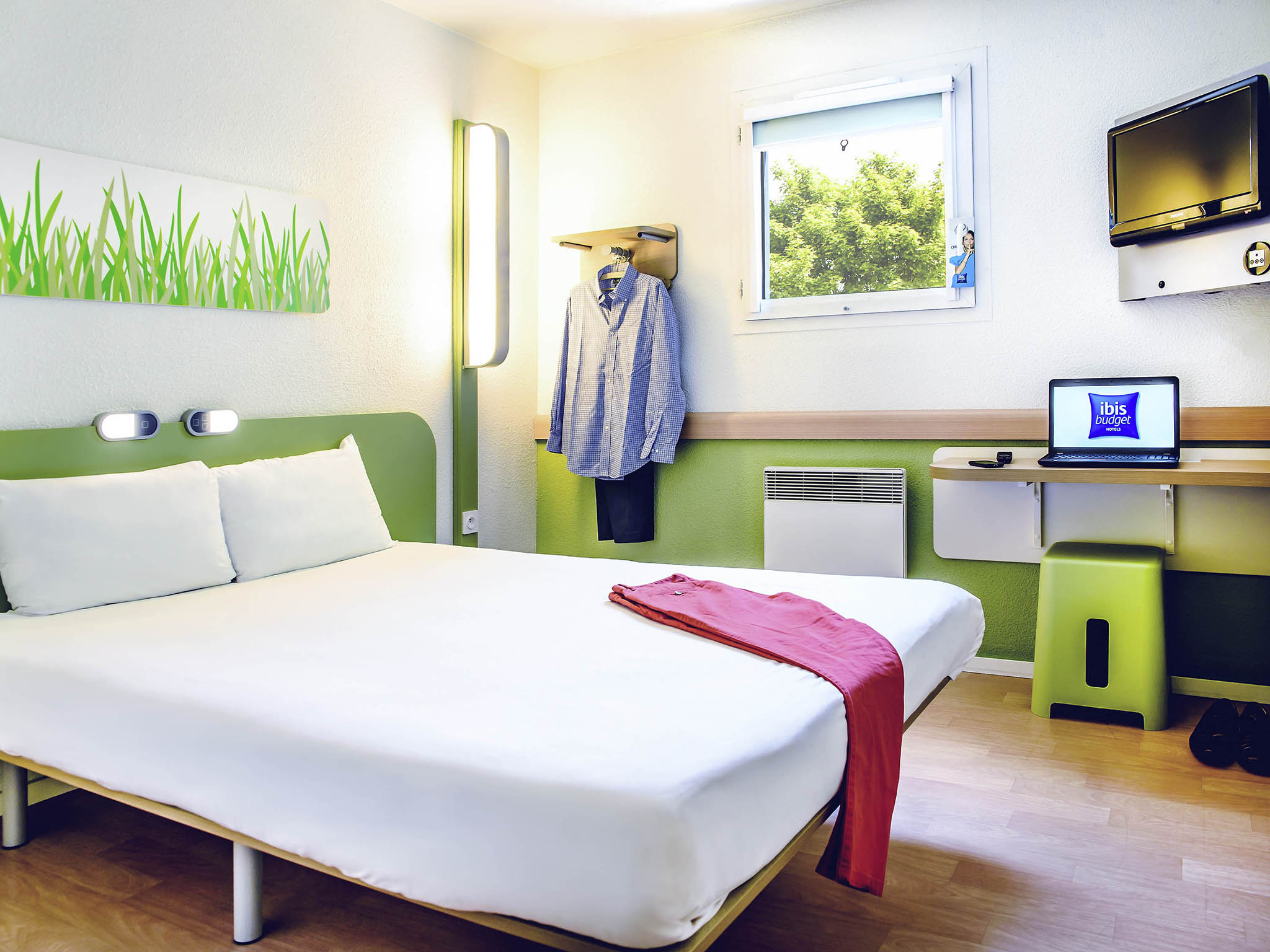 Hôtel à PETITE FORET - ibis budget Valenciennes Petite Forêt Hôtel à PETITE FORET - ibis budget Valenciennes Petite Forêt