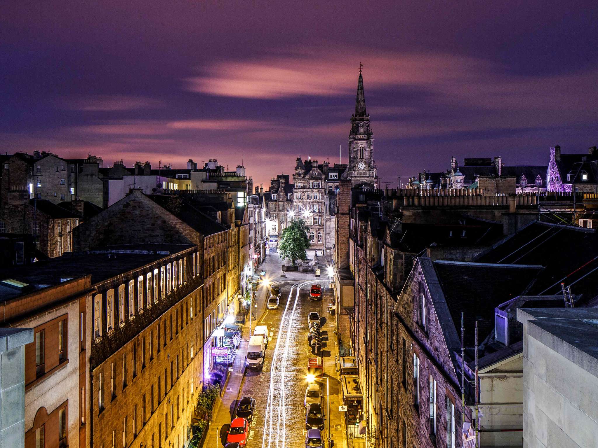 Photo - ibis Edinburgh Centre South Bridge – Royal Mile