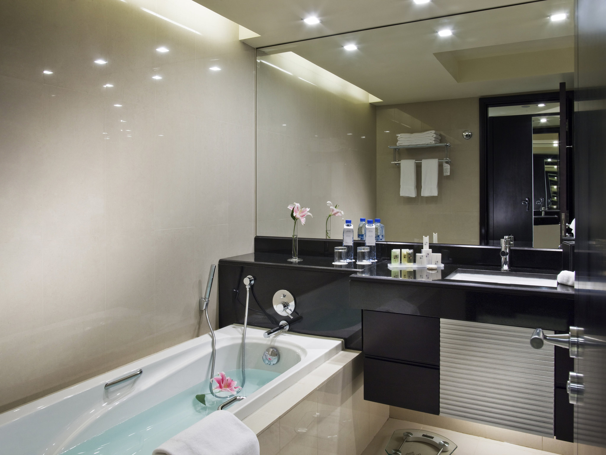 Photo - Mercure Gold Hotel Jumeirah Dubai by Accor