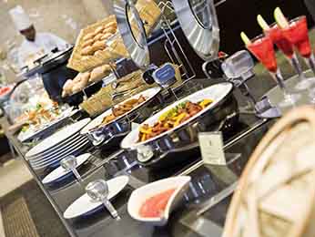 4 Star Hotel in DUBAI - Mercure Gold Hotel Al Mina Road - AccorHotels