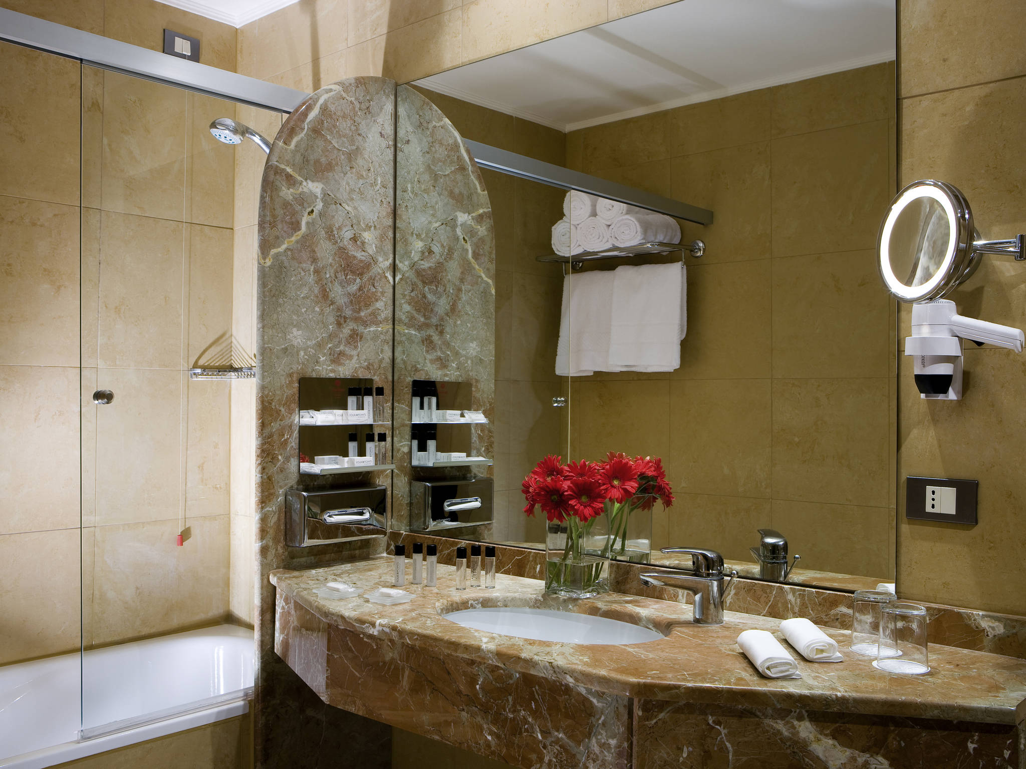 Foto - Mercure Roma West