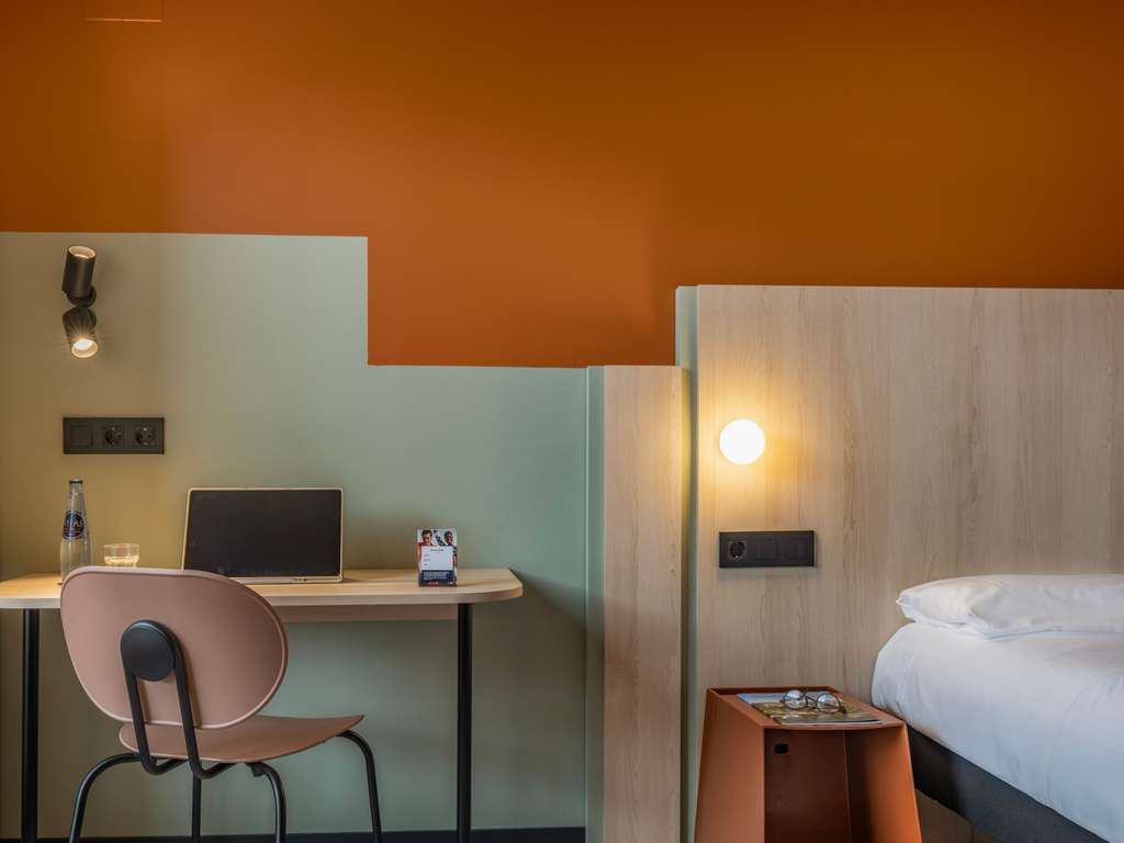 ibis Styles Zaragoza Ramiro I - Image 3