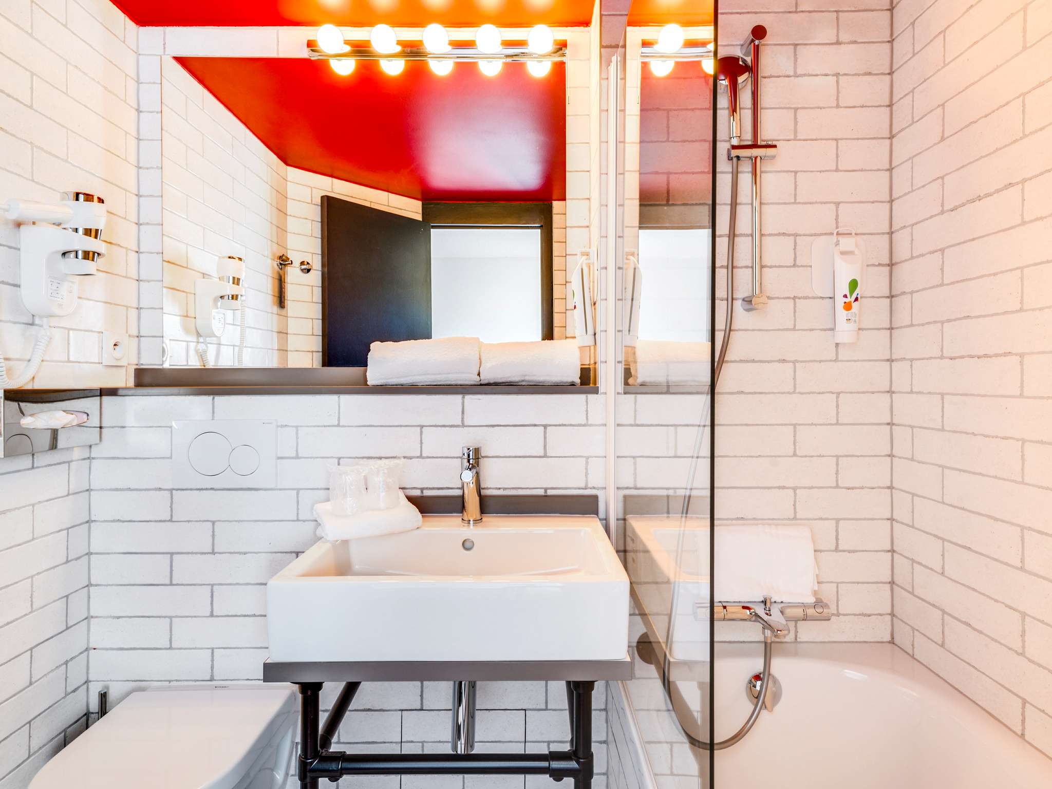 Photo - Ibis Styles Paris Saint Denis La Plaine