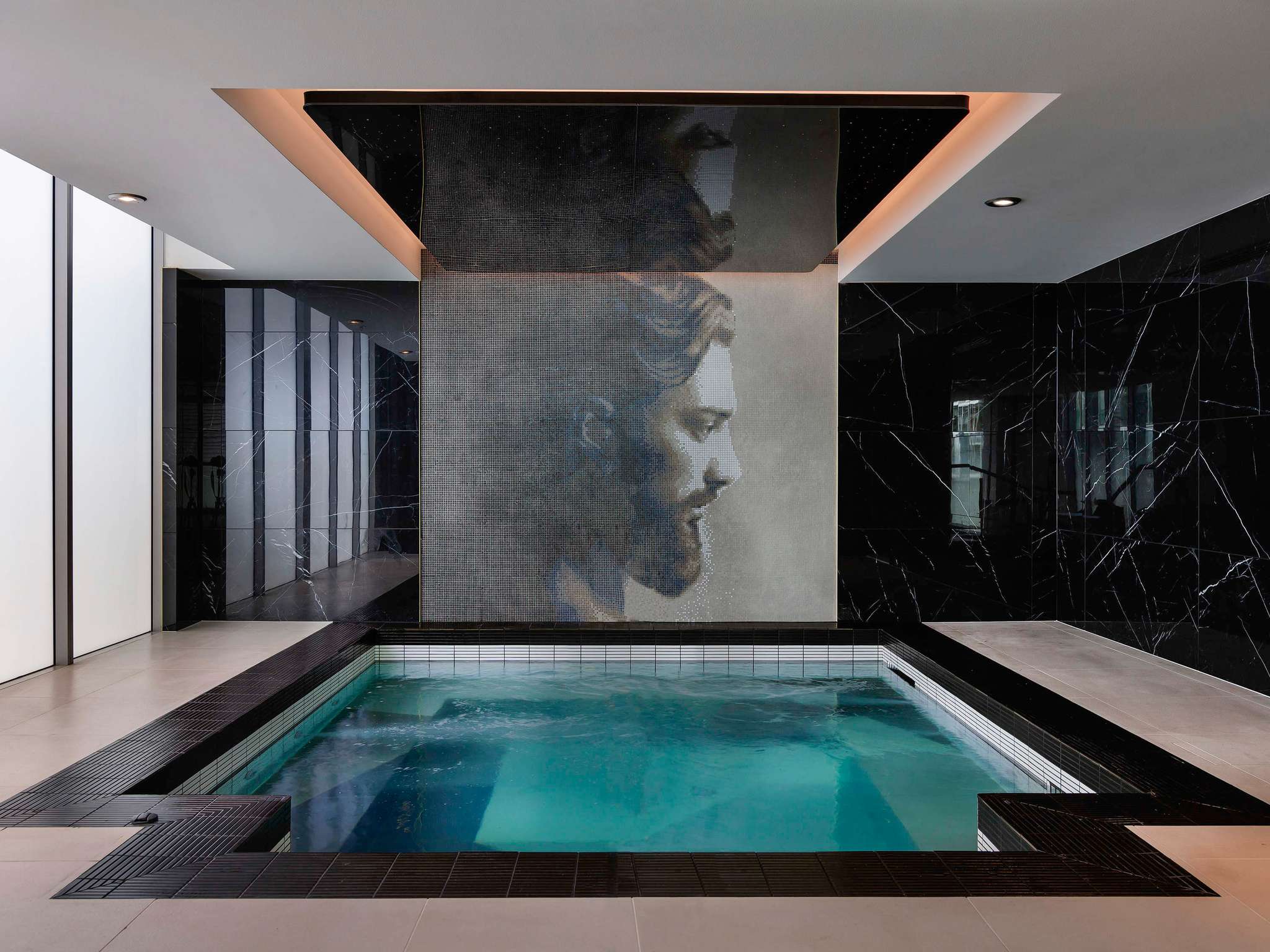 Photo - Sofitel Auckland Viaduct Harbour