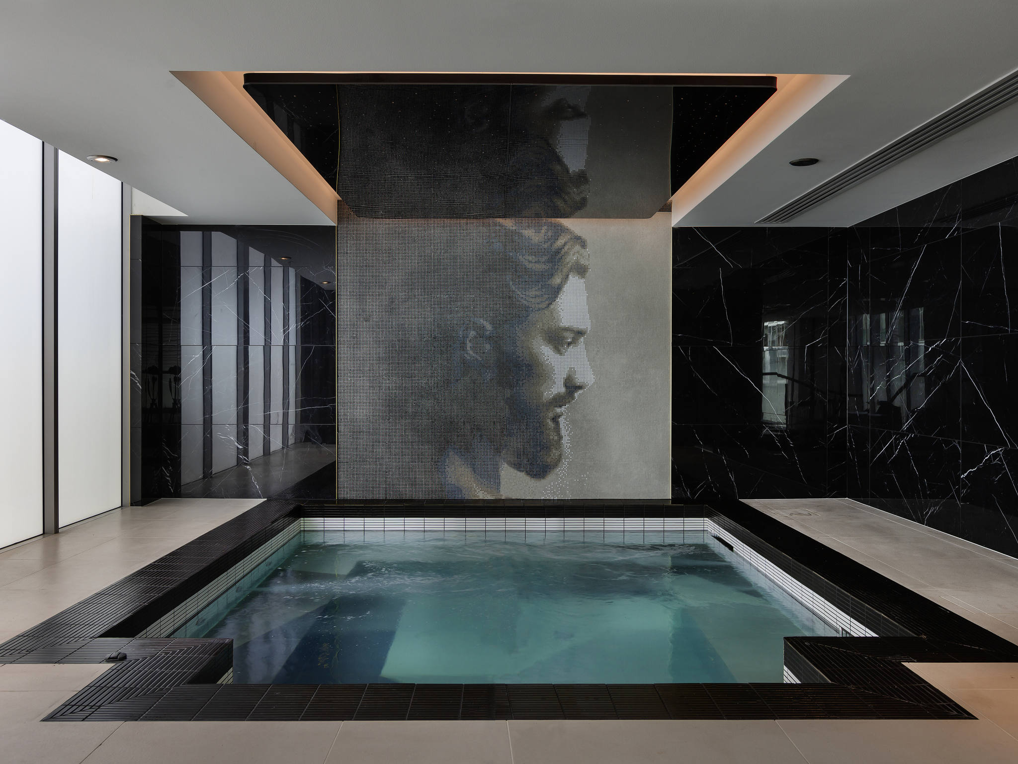 Photo - Sofitel Auckland Viaduct Harbour