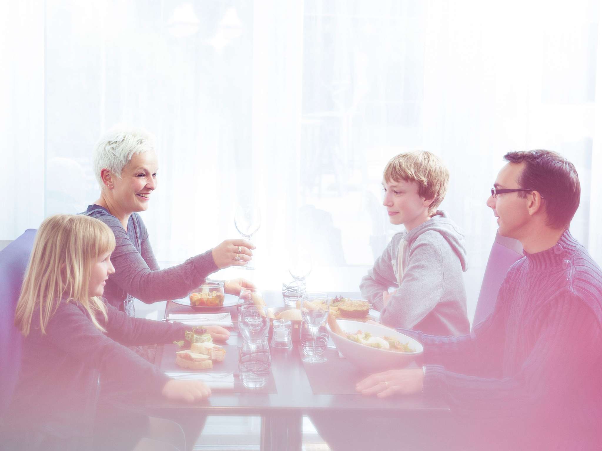 Foto - Novotel Almaty City Center