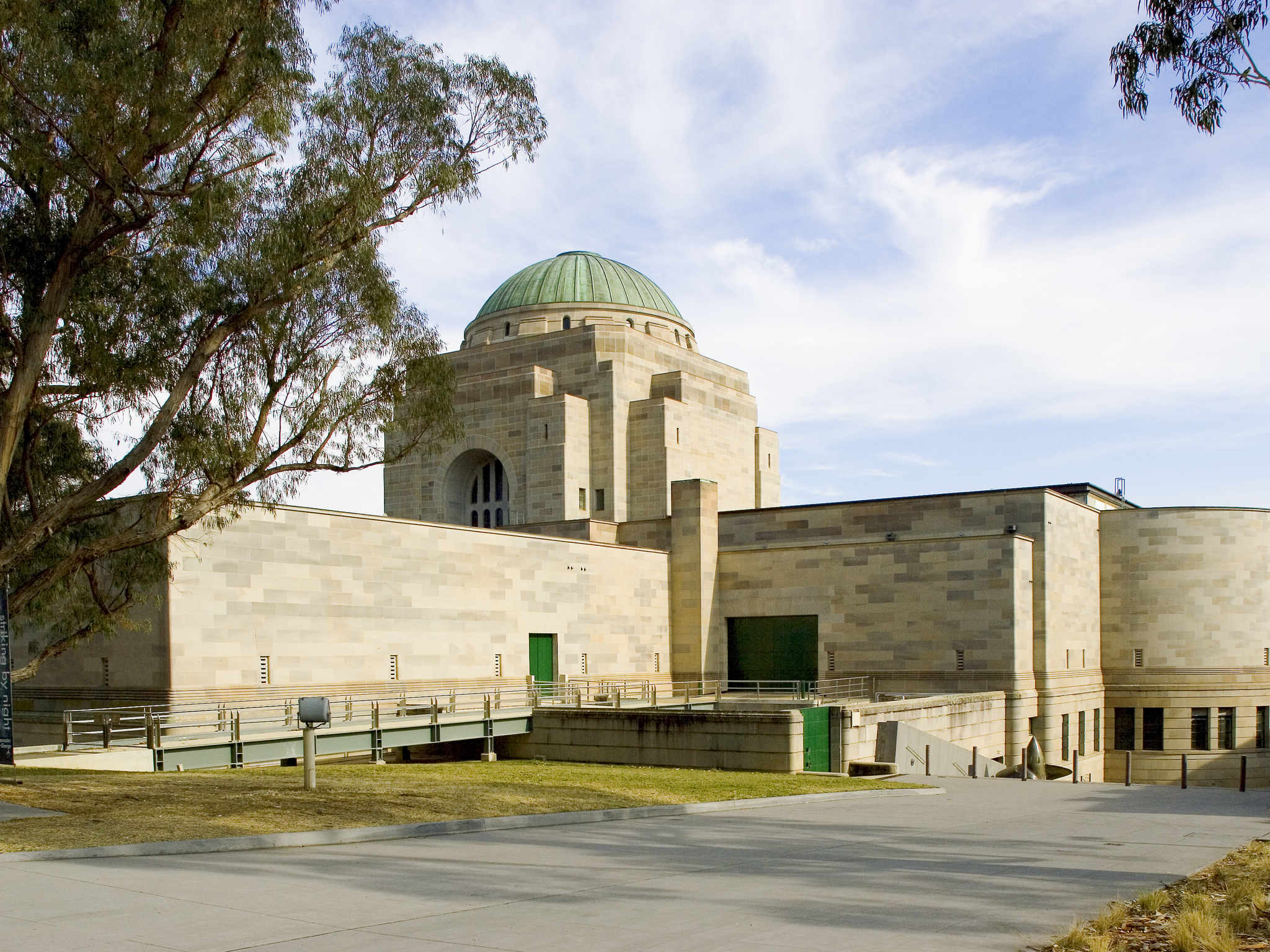 Photo - ibis Styles Canberra