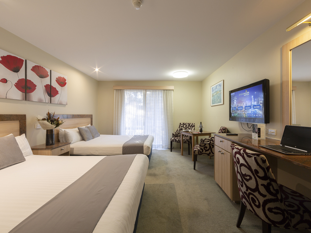 ibis Styles Canberra - Image 4