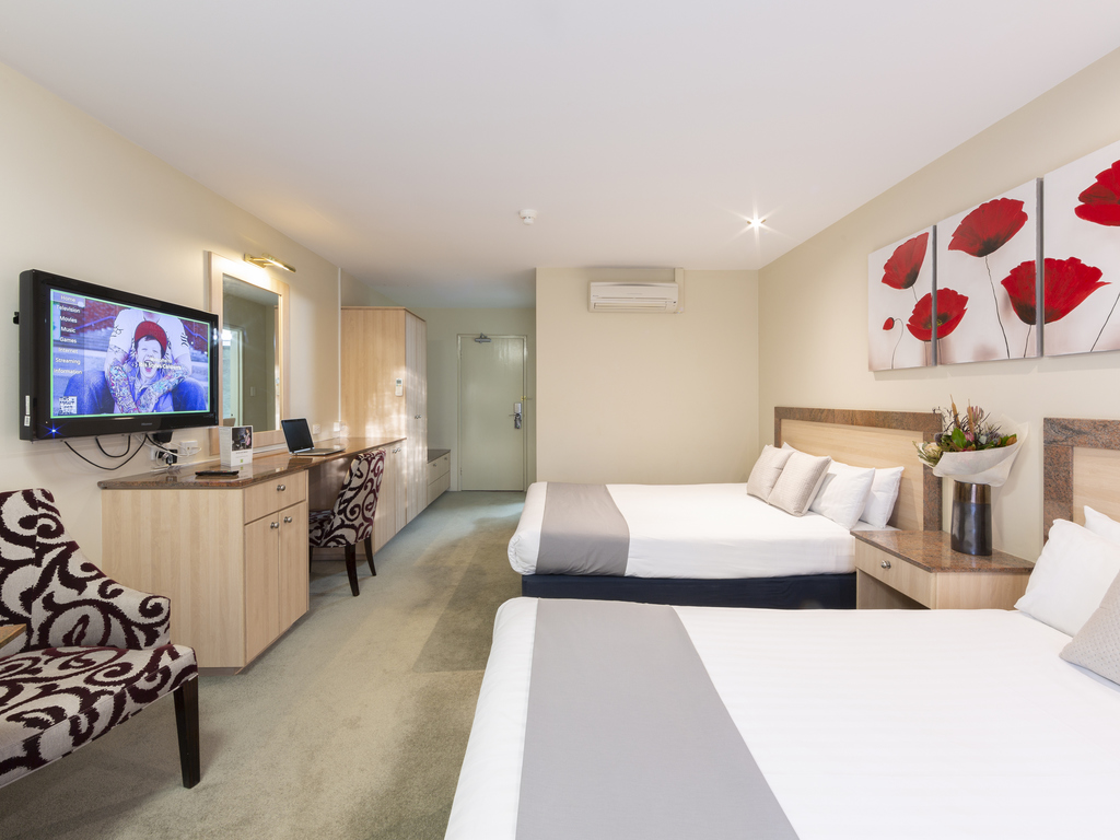 Photo - ibis Styles Canberra