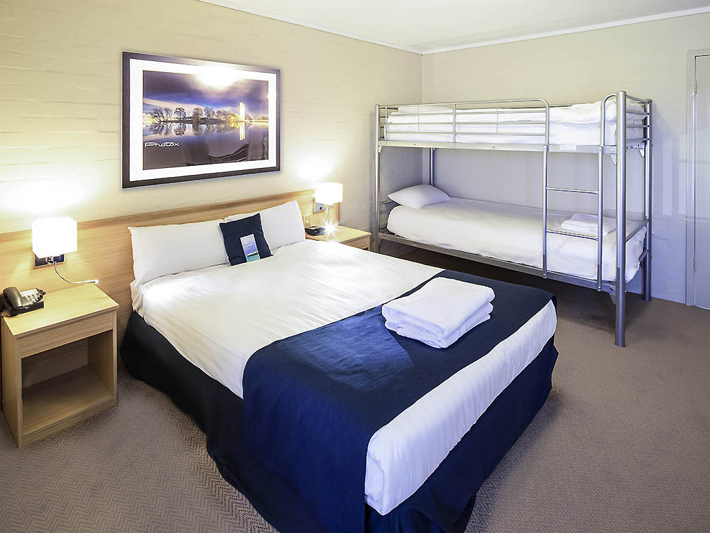 Photo - ibis Styles Canberra