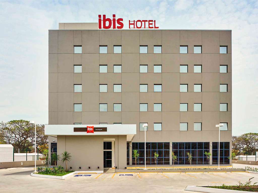 Hôtel ibis Aparecida Guaratingueta - Image 1