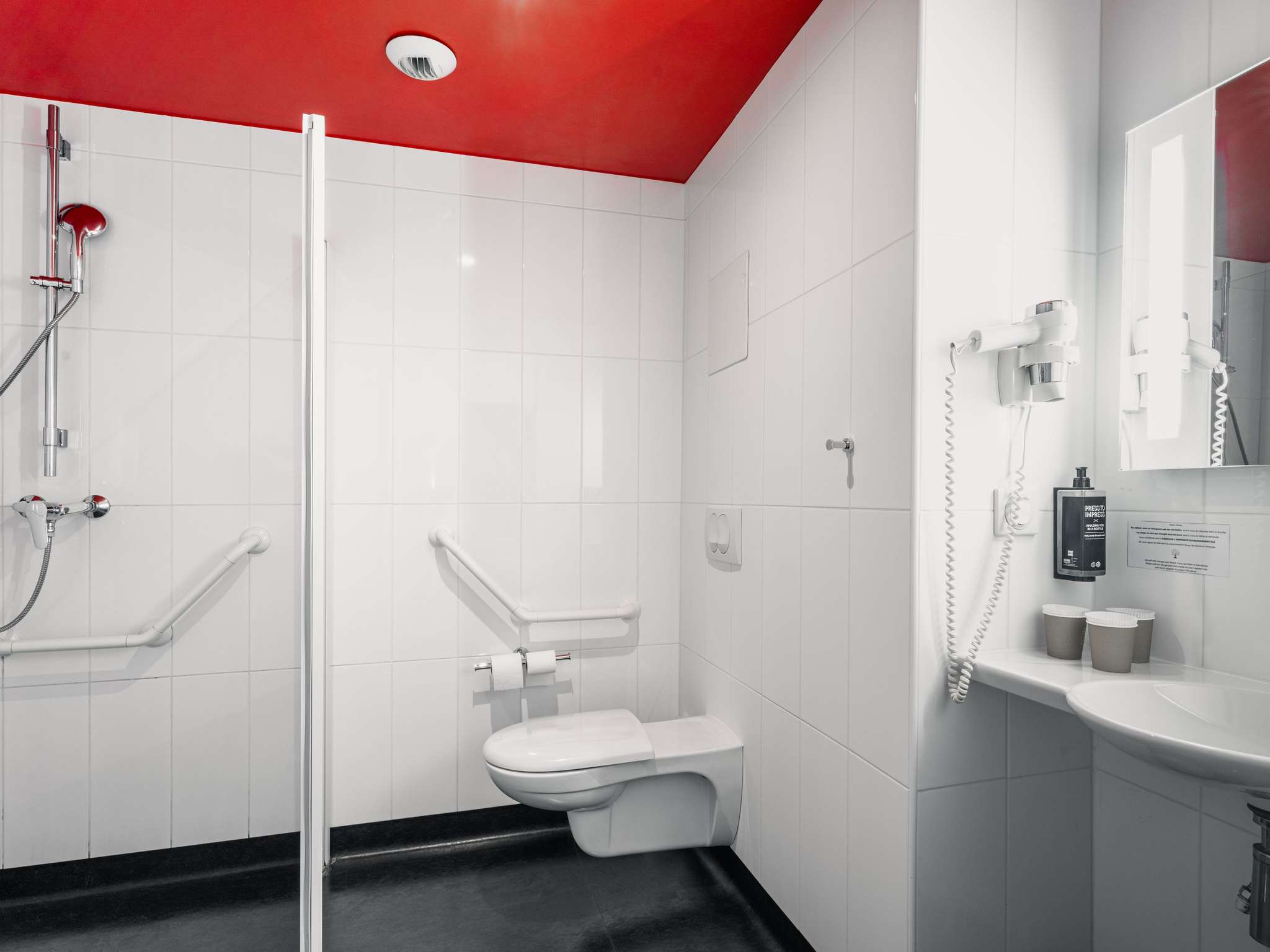 Foto - ibis Styles Vannes Gare Centre