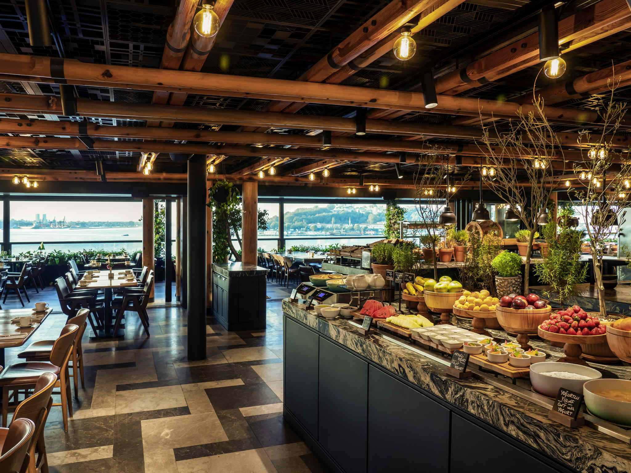 Foto - Novotel Istanbul Bosphorus Hotel