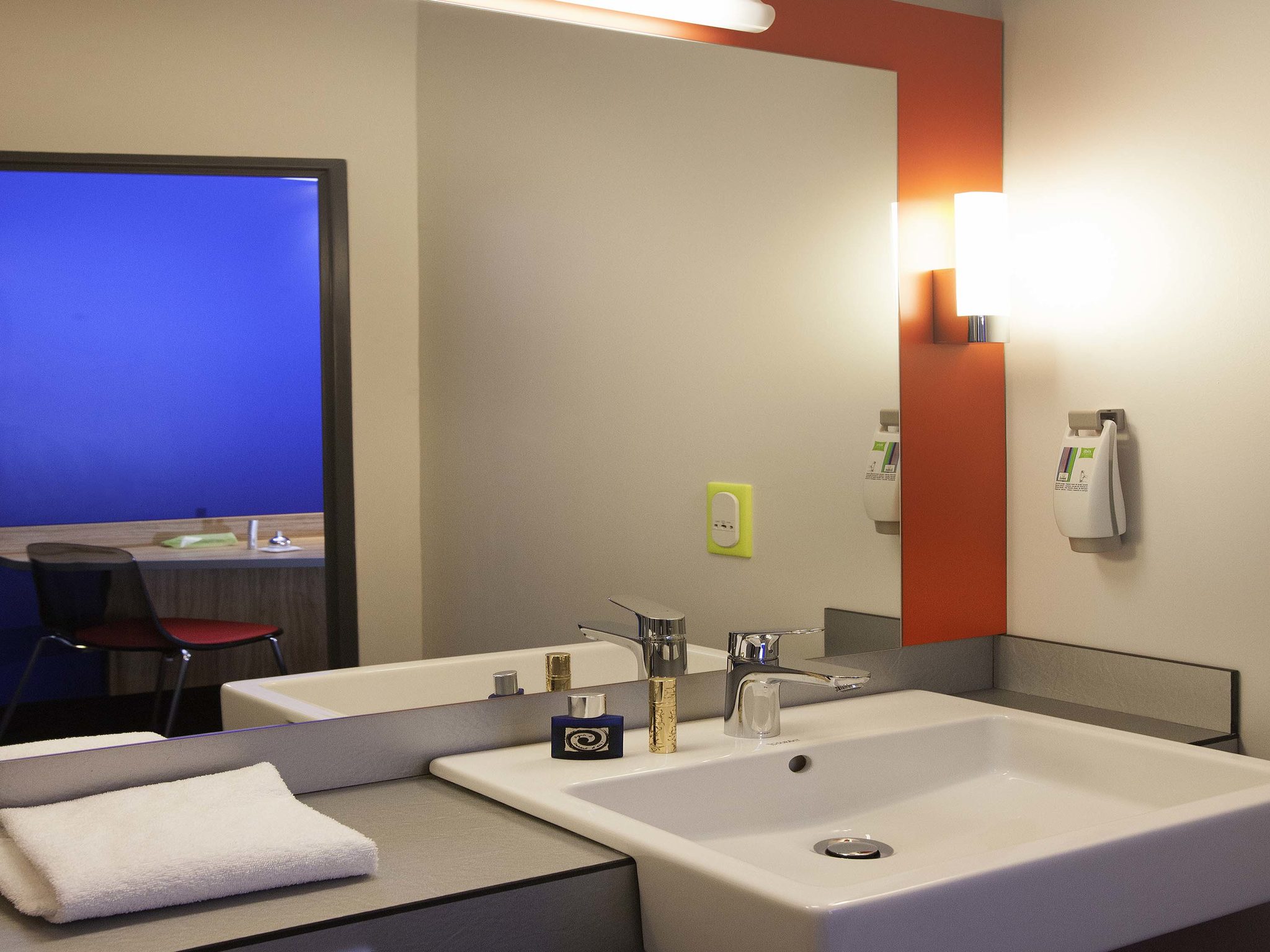 Foto - ibis Styles Romans-Valence Gare TGV