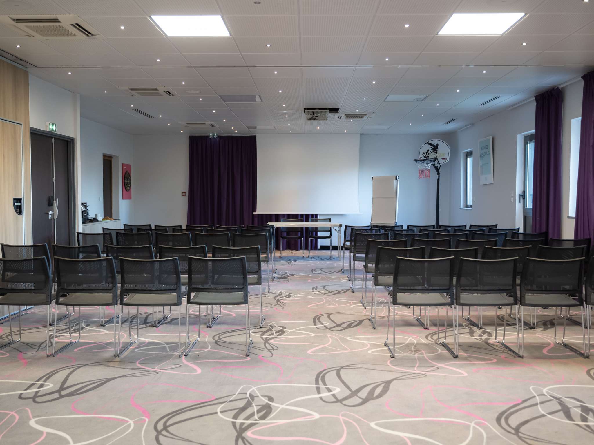 Foto - ibis Styles Romans-Valence Gare TGV