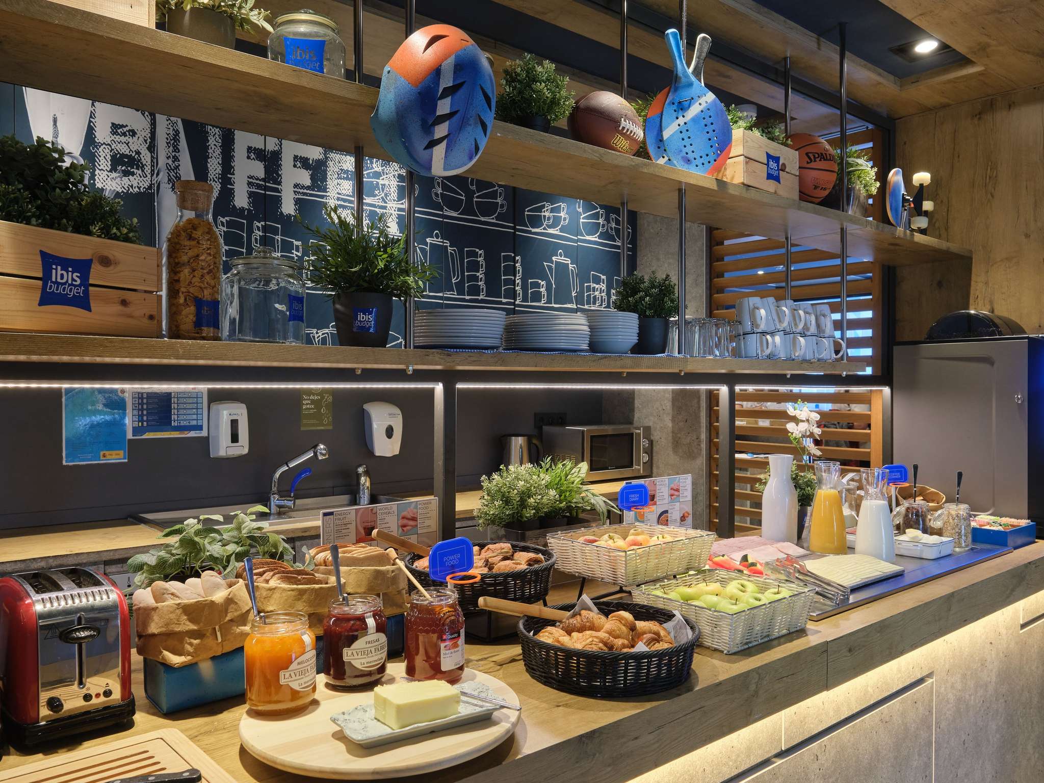 Photo - Ibis Budget Madrid Calle 30