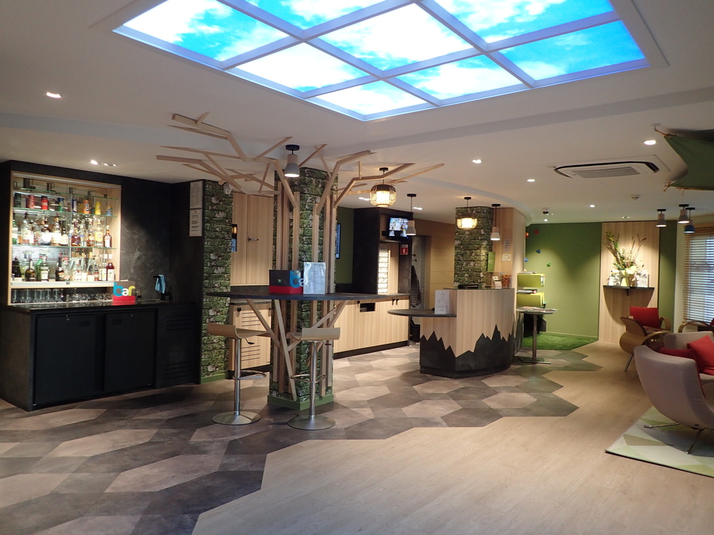 ibis Styles Annecy Gare Centre - Image 2