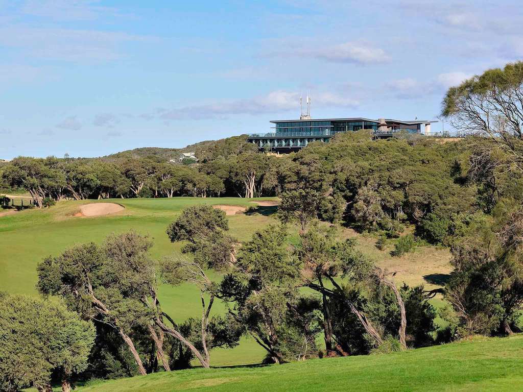 Mercure Portsea - Image 1