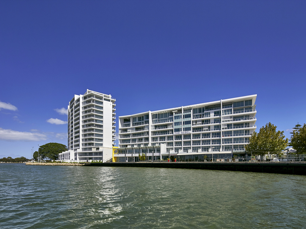 Browse Accommodation by type in Mandurah