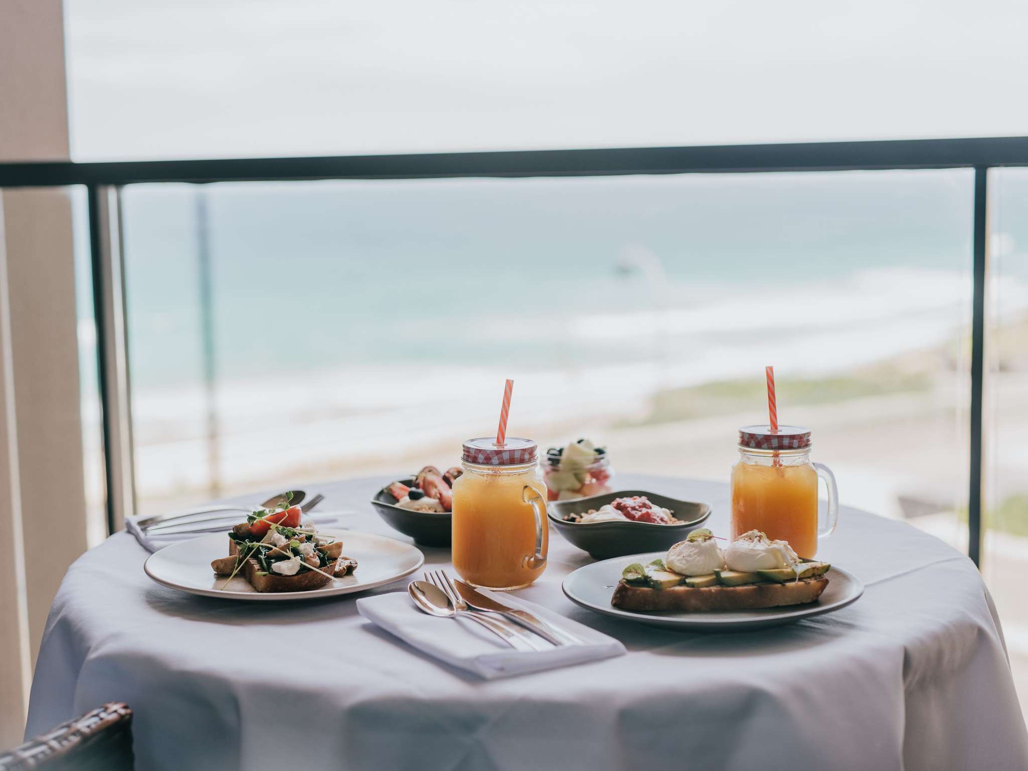 Photo - Novotel Newcastle Beach