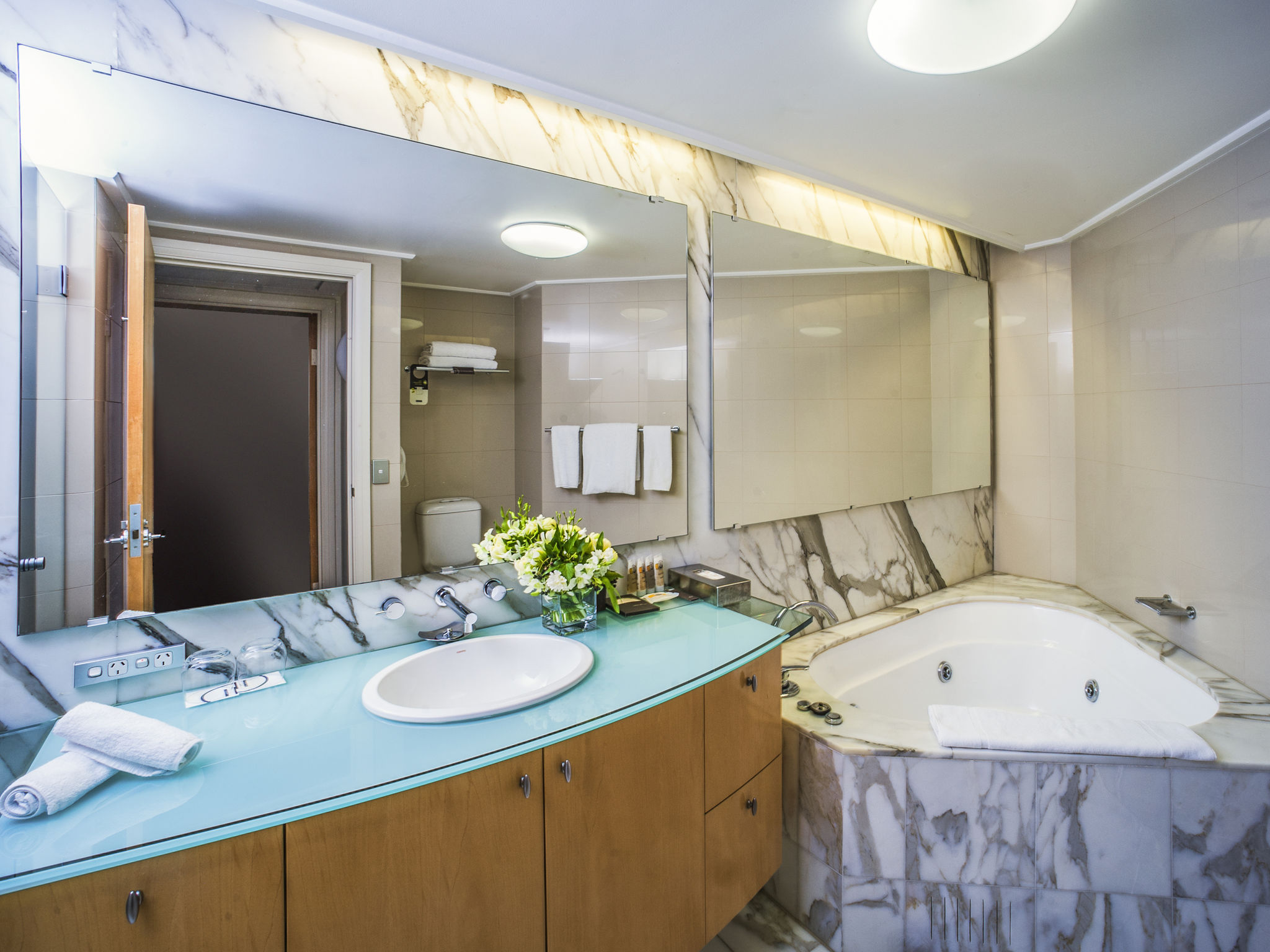 Photo - Pullman Quay Grand Sydney Harbour