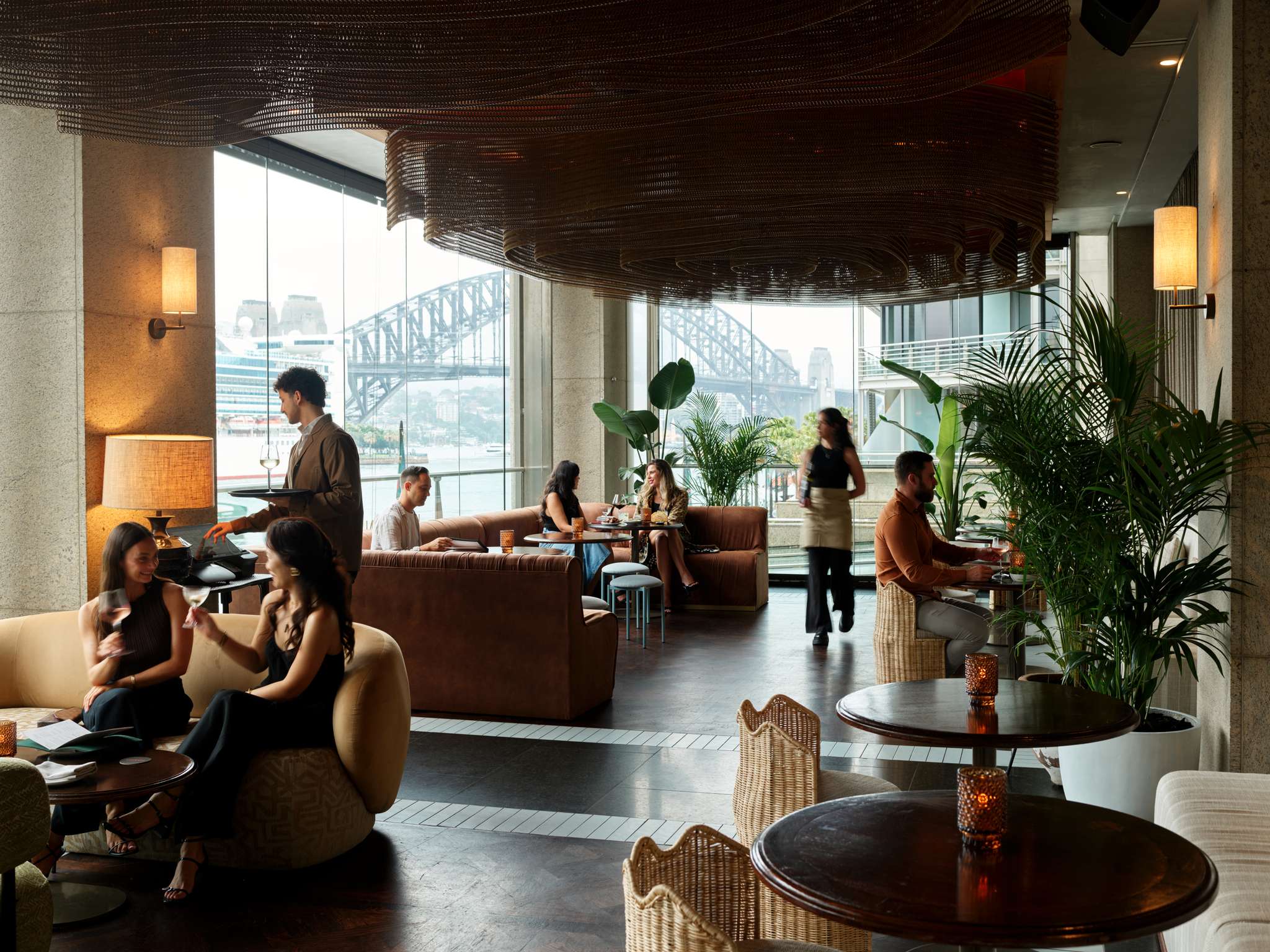 Photo - Pullman Quay Grand Sydney Harbour