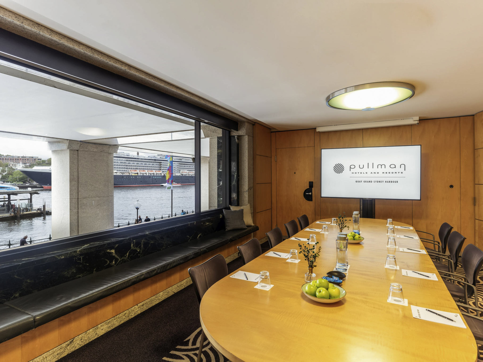 Photo - Pullman Quay Grand Sydney Harbour