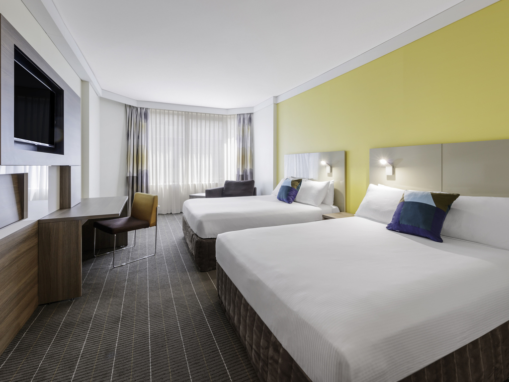 Novotel Sydney Central - Image 2
