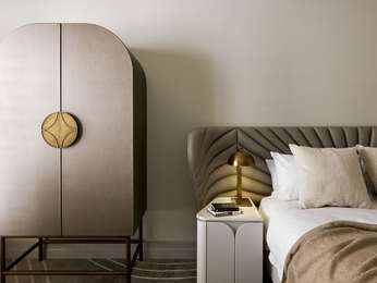 Deluxe Guest Room with King Bed