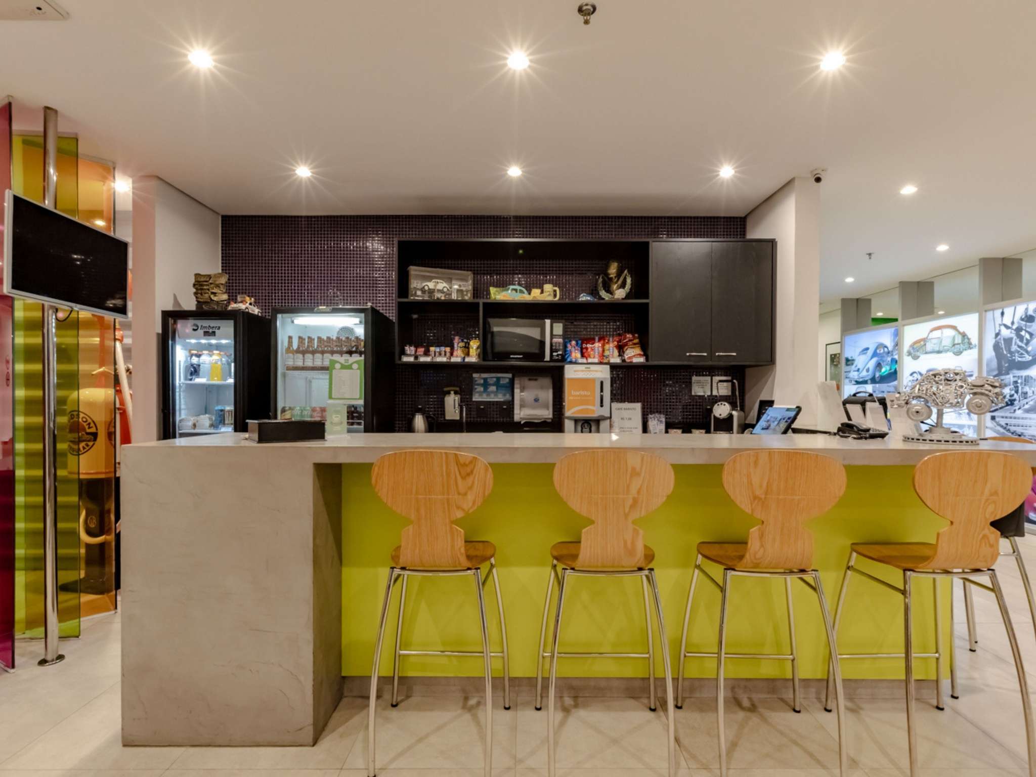 Foto - Ibis Styles Balneário Camboriú - 1 Quadra do Mar