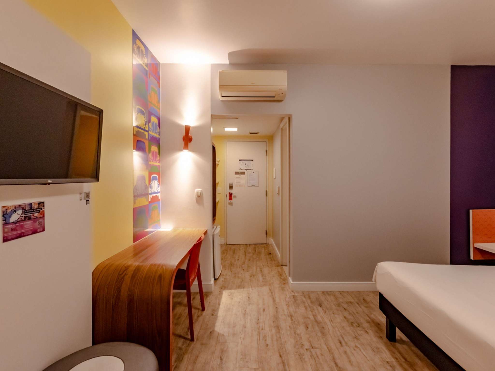 Foto - Ibis Styles Balneário Camboriú - 1 Quadra do Mar