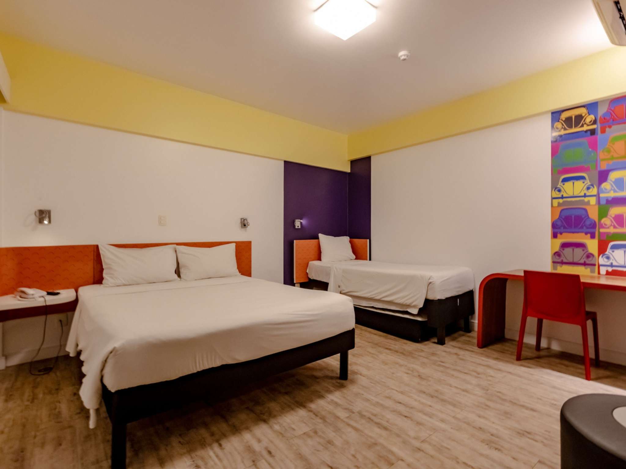 Foto - Ibis Styles Balneário Camboriú - 1 Quadra do Mar