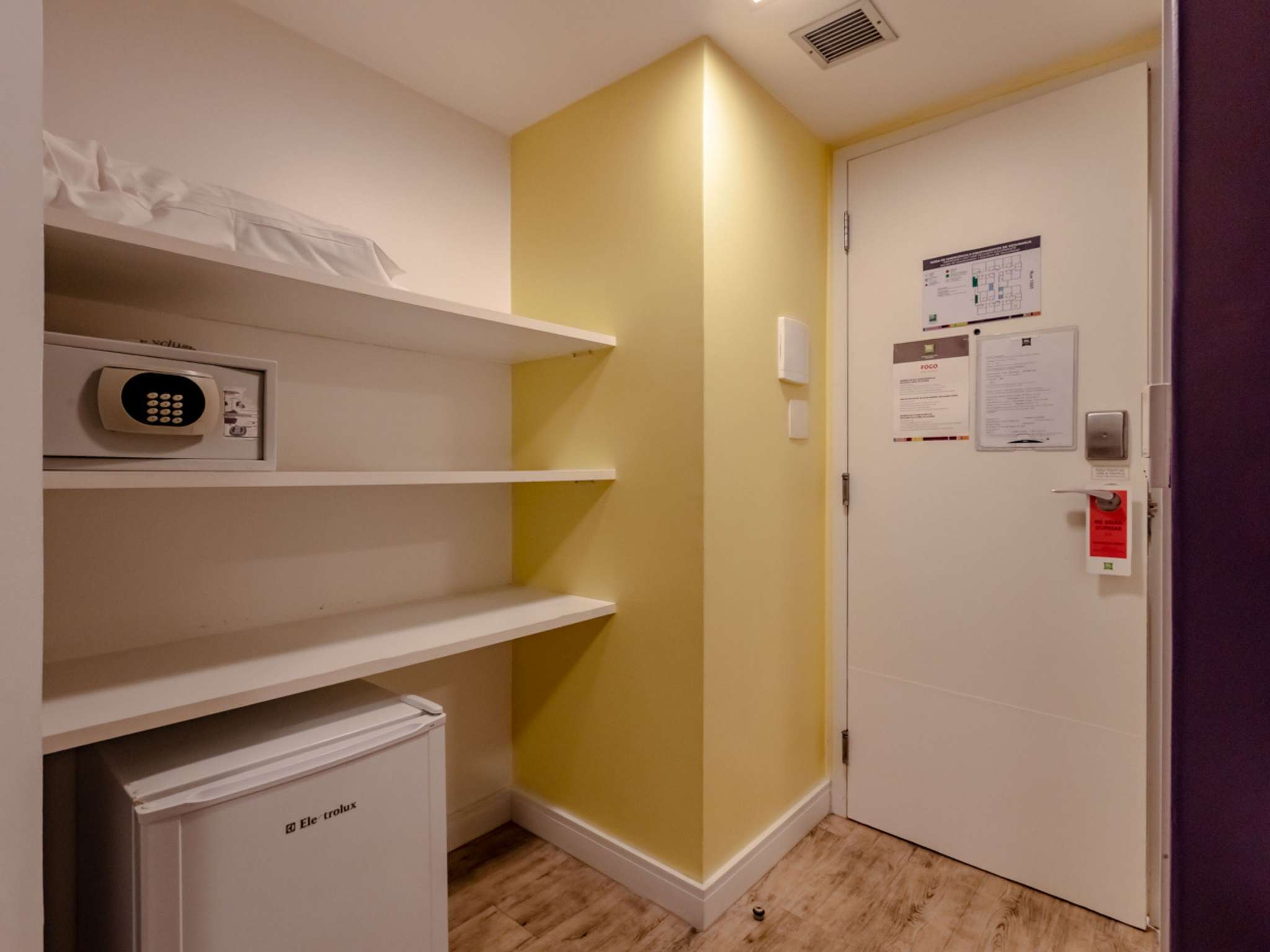 Foto - Ibis Styles Balneário Camboriú - 1 Quadra do Mar