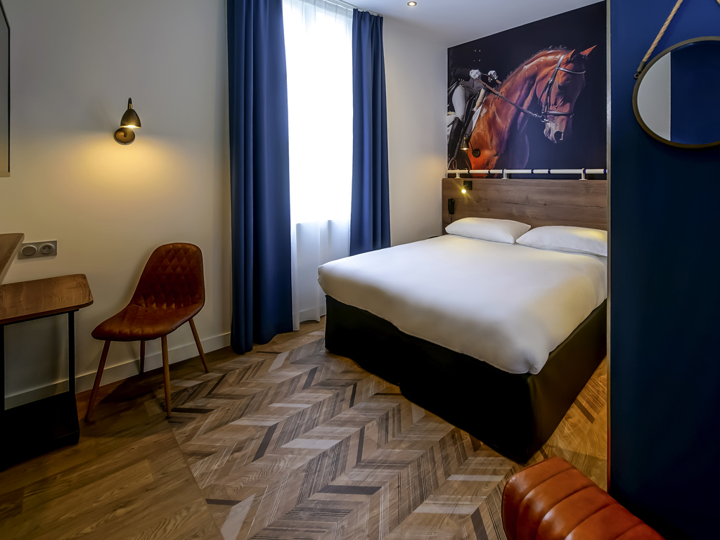 ibis Styles Saumur Gare Centre - Image 1