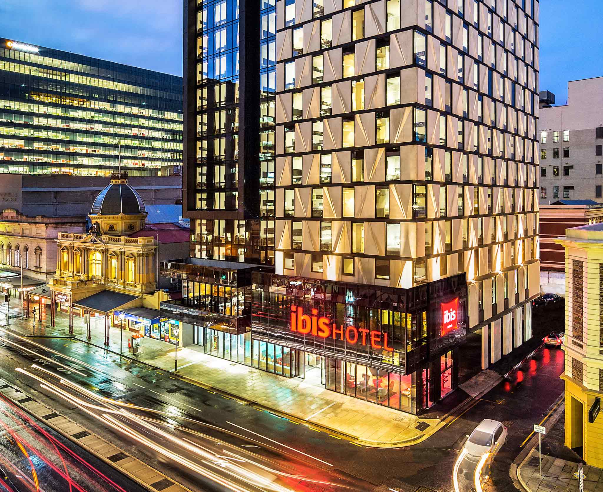 Photo - ibis Adelaide