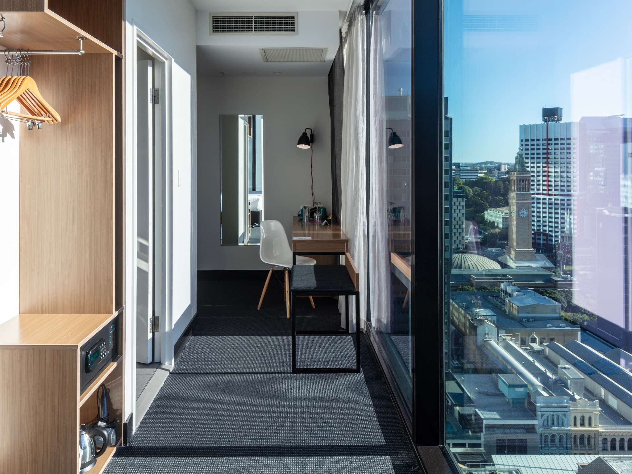 Photo - ibis Styles Brisbane Elizabeth Street