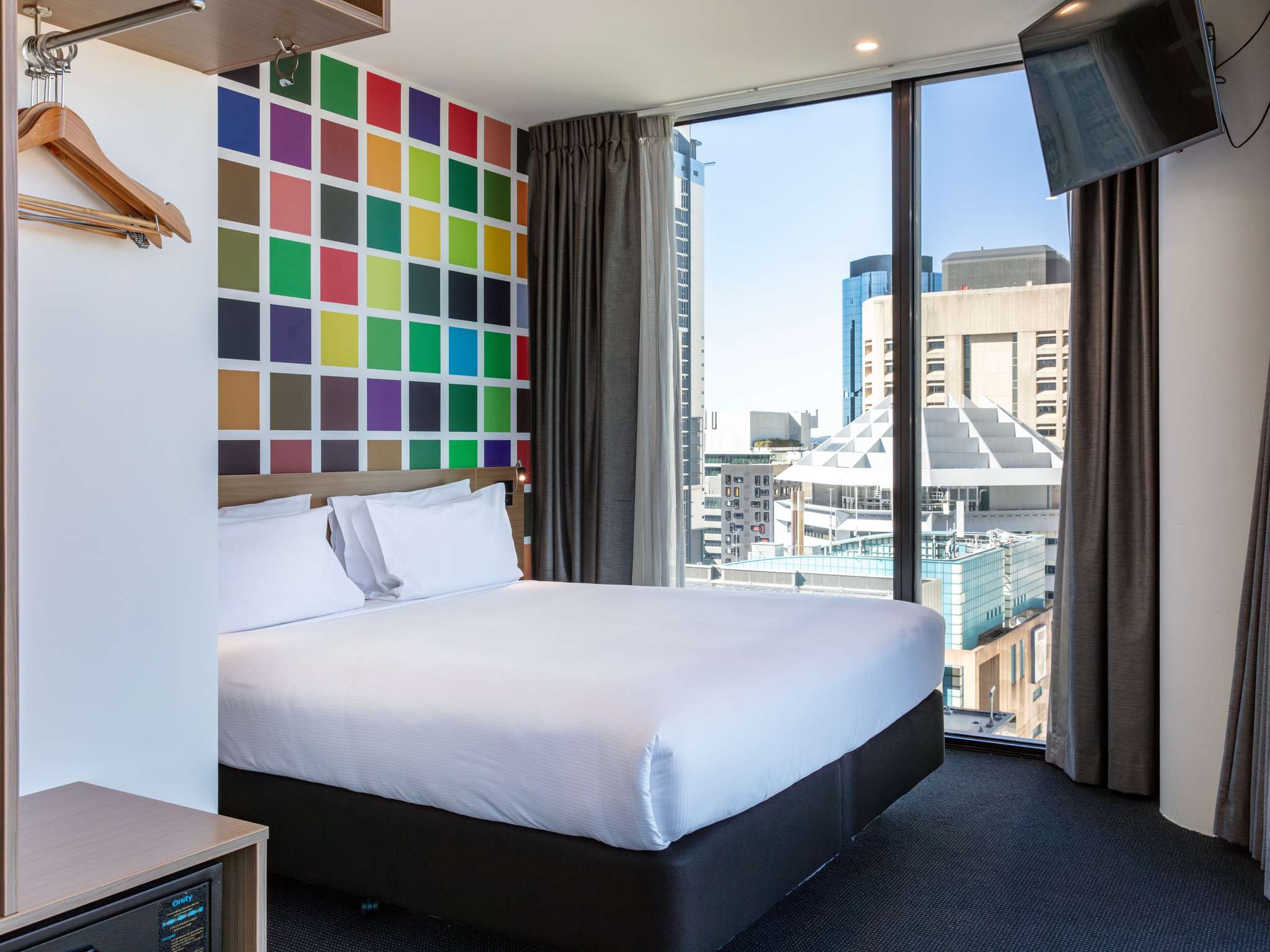 Photo - ibis Styles Brisbane Elizabeth Street