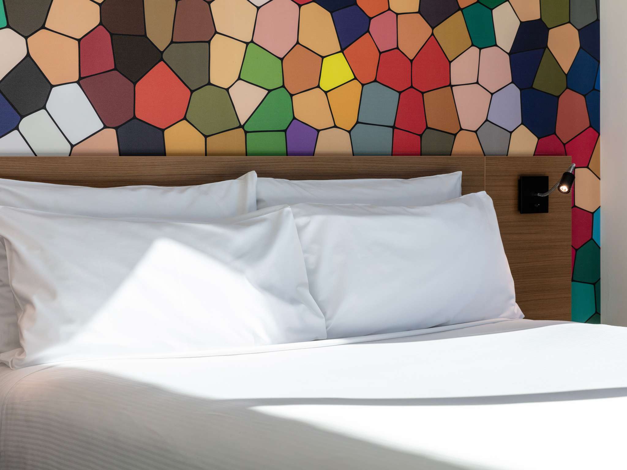 Photo - ibis Styles Brisbane Elizabeth Street