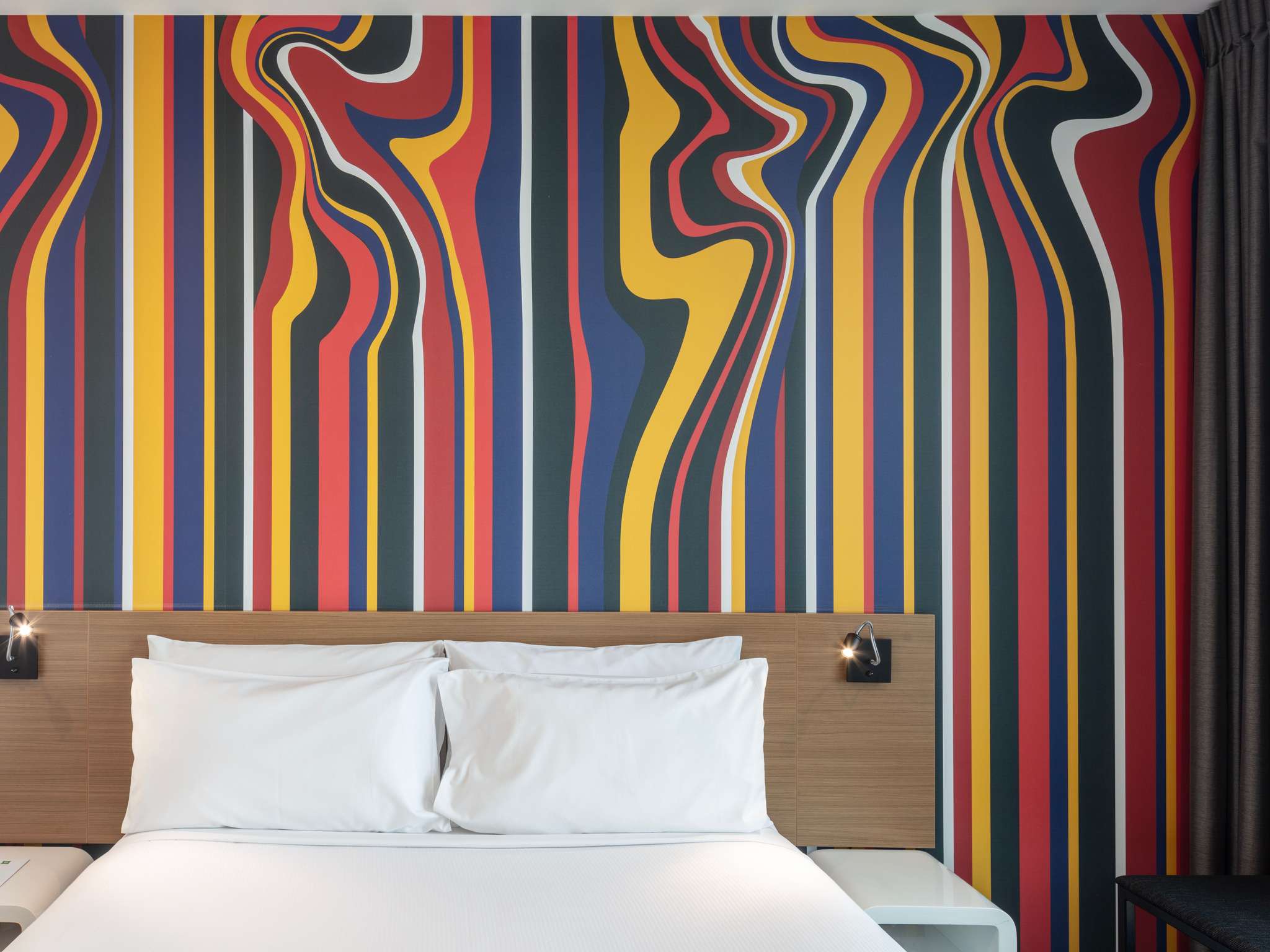 Photo - ibis Styles Brisbane Elizabeth Street