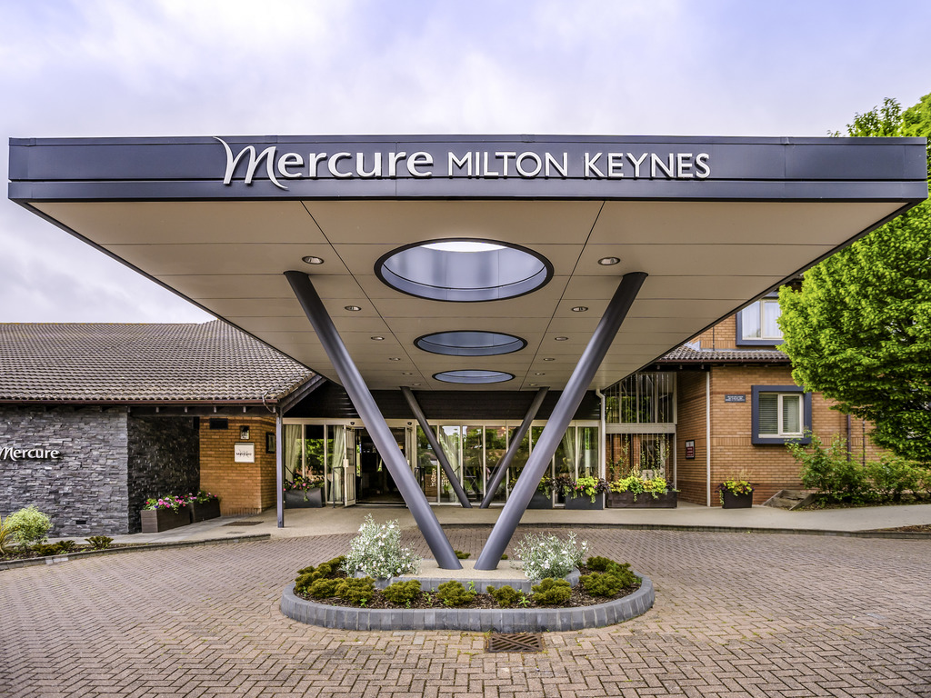Mercure Milton Keynes Hotel - Image 2