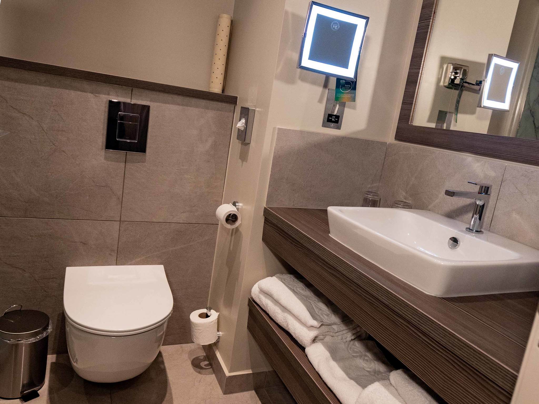 Photo - Mercure Milton Keynes Hotel