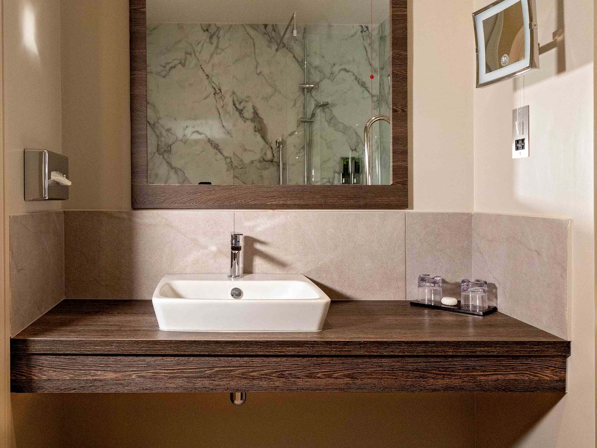 Photo - Mercure Milton Keynes Hotel