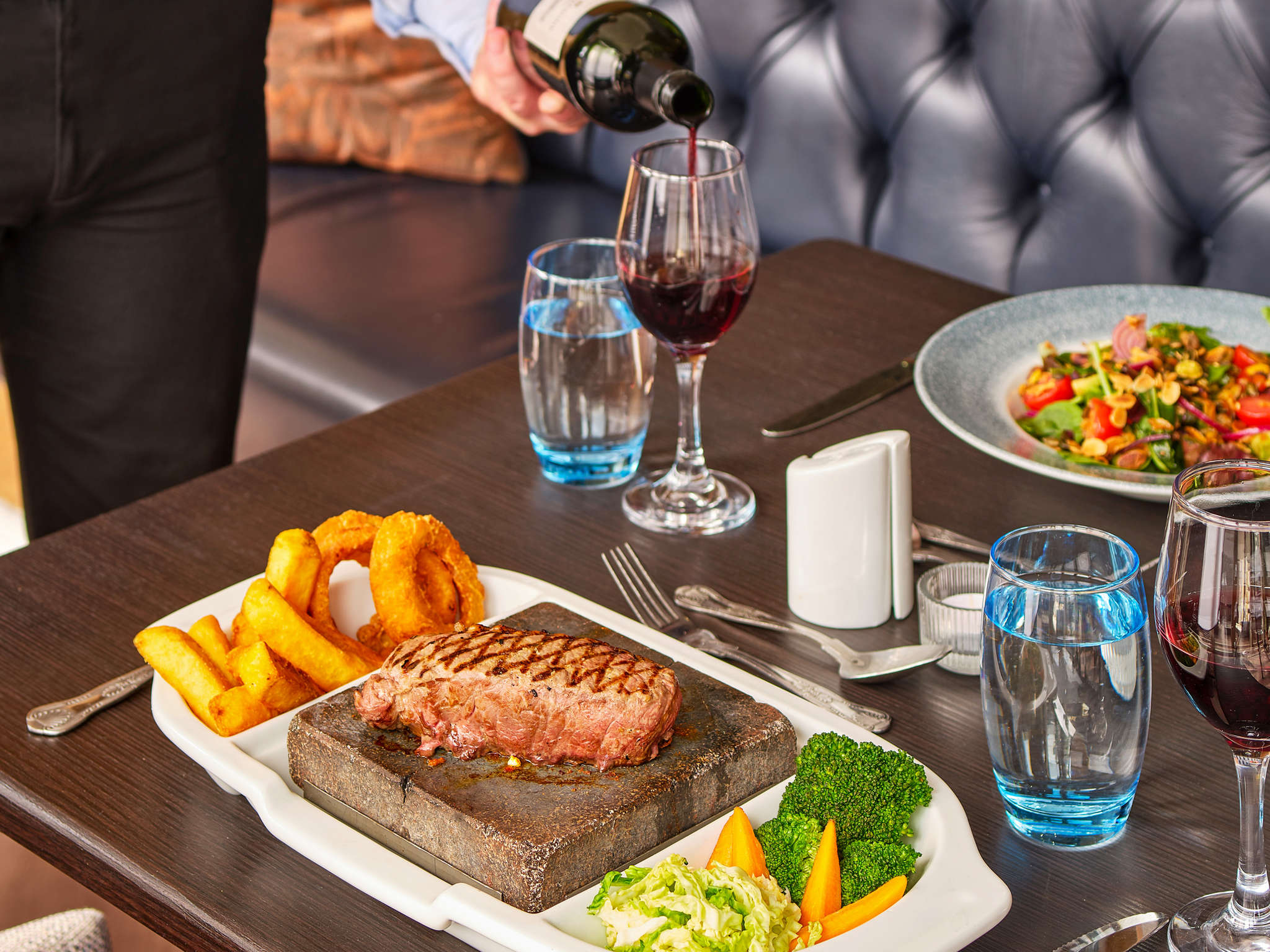 Photo - Mercure Milton Keynes Hotel