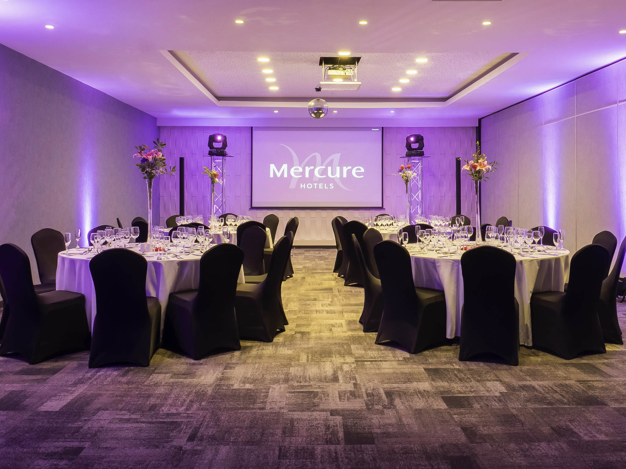 Photo - Mercure Santiago Centro