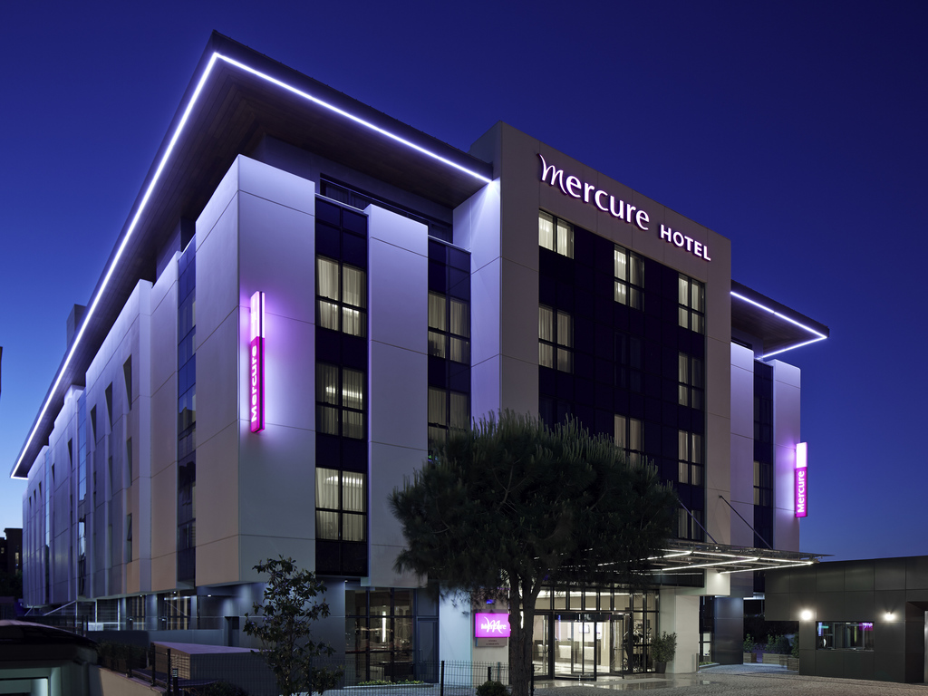 MERCURE ISTANBUL ALTUNIZADE