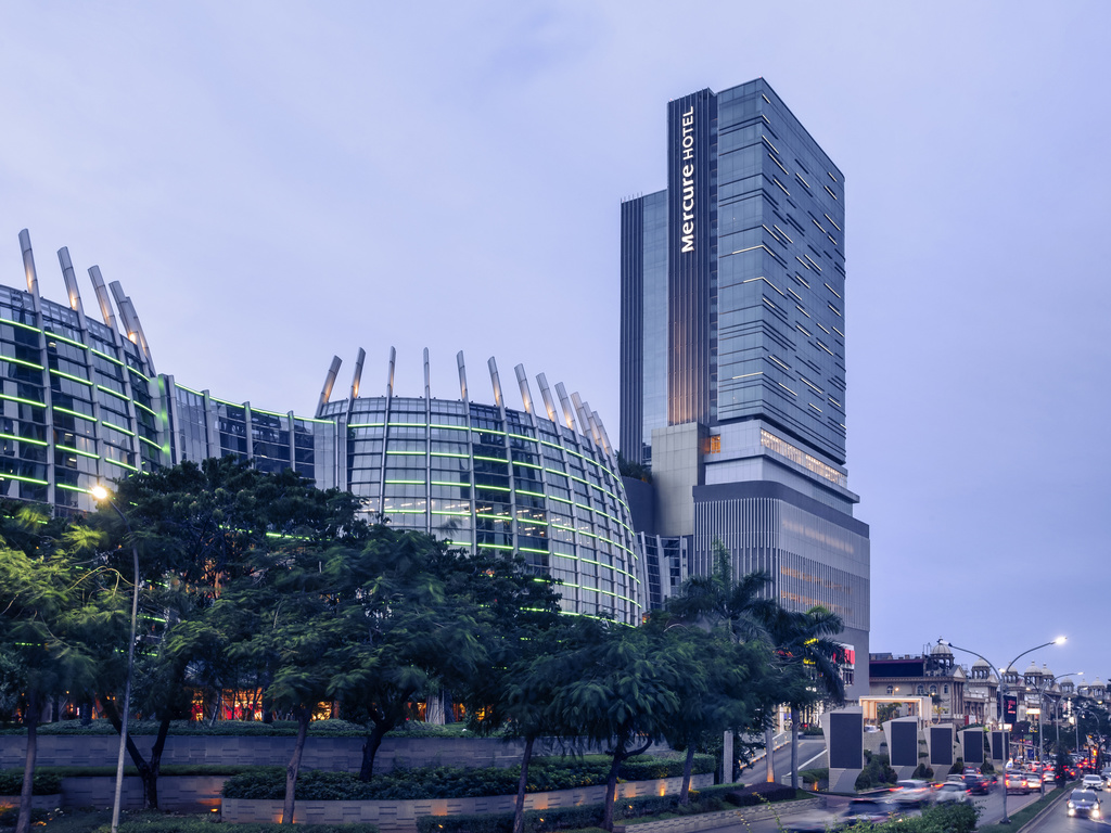 Hotel Mercure Jakarta Pantai Indah Kapuk - Image 1